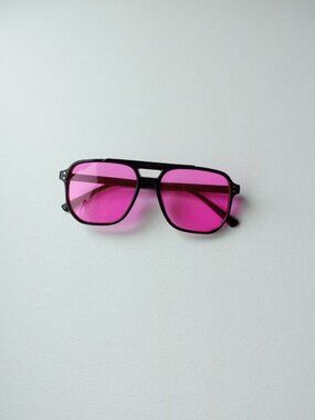 NEW Sunglasses - Style 10